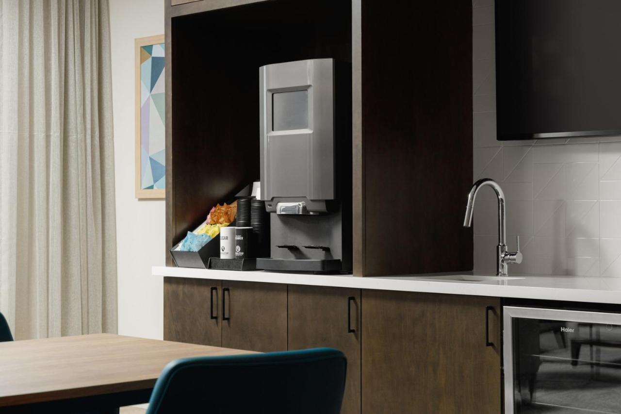 Waterwalk Extended Stay By Wyndham Phoenix N Happy Valley Екстериор снимка